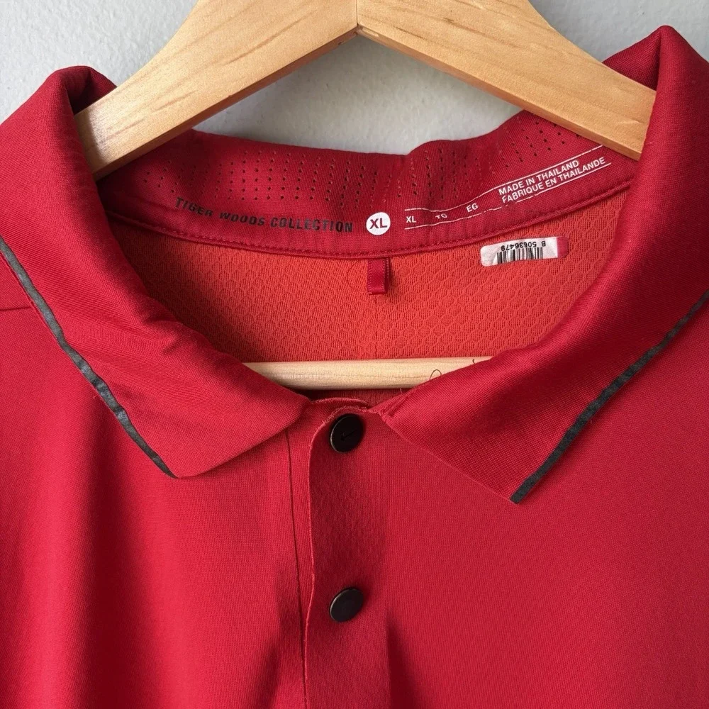 Nike Tiger Woods Collections Short Sleeve Polo Shirt Men's Size XL Red Dri Fit
